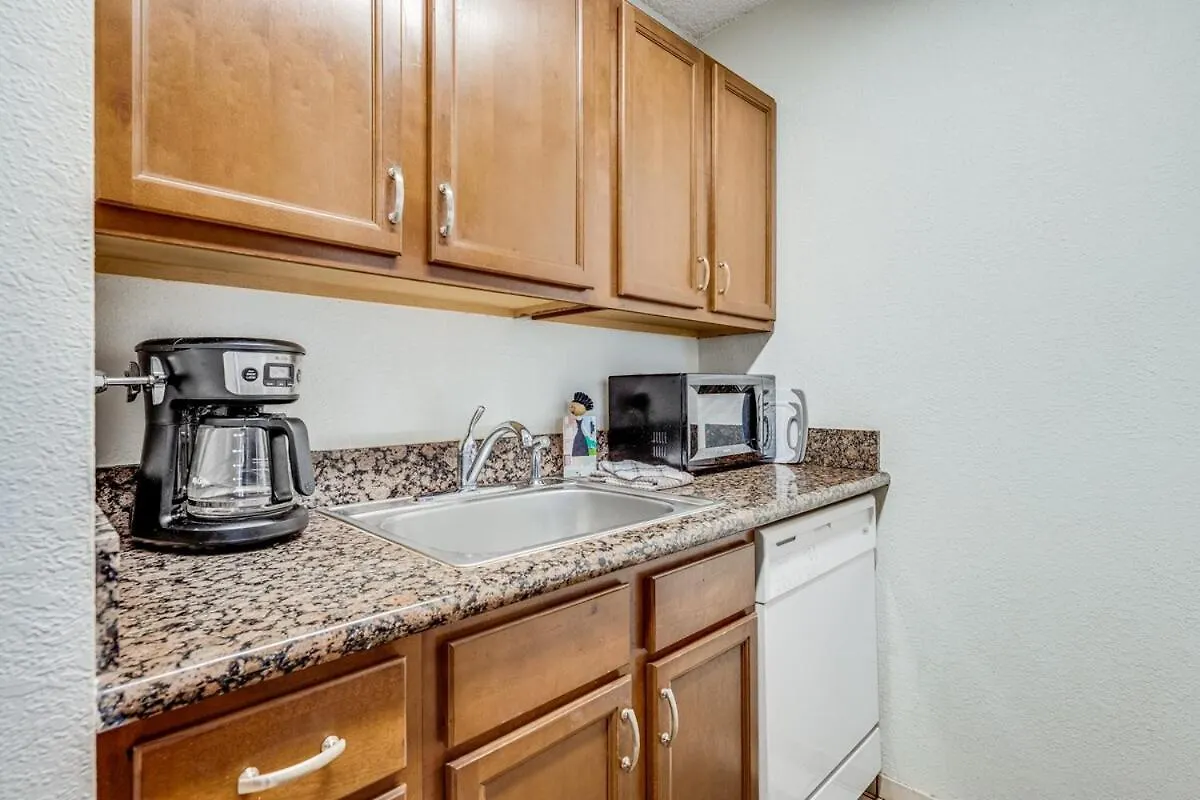 Turtle Paradise - King Bed, Ac, Across From Beach Kihei